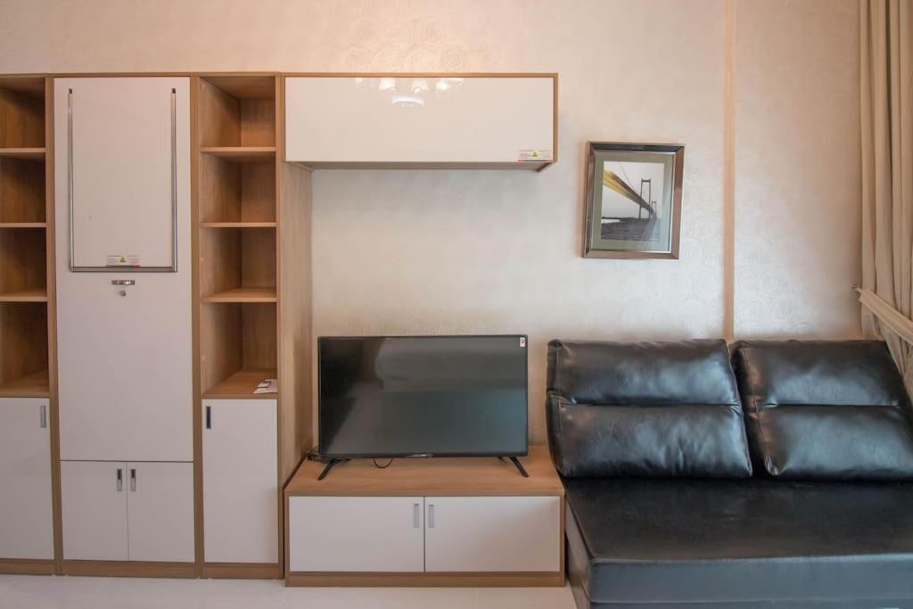 Apartment Furnished Ready To Move-in *